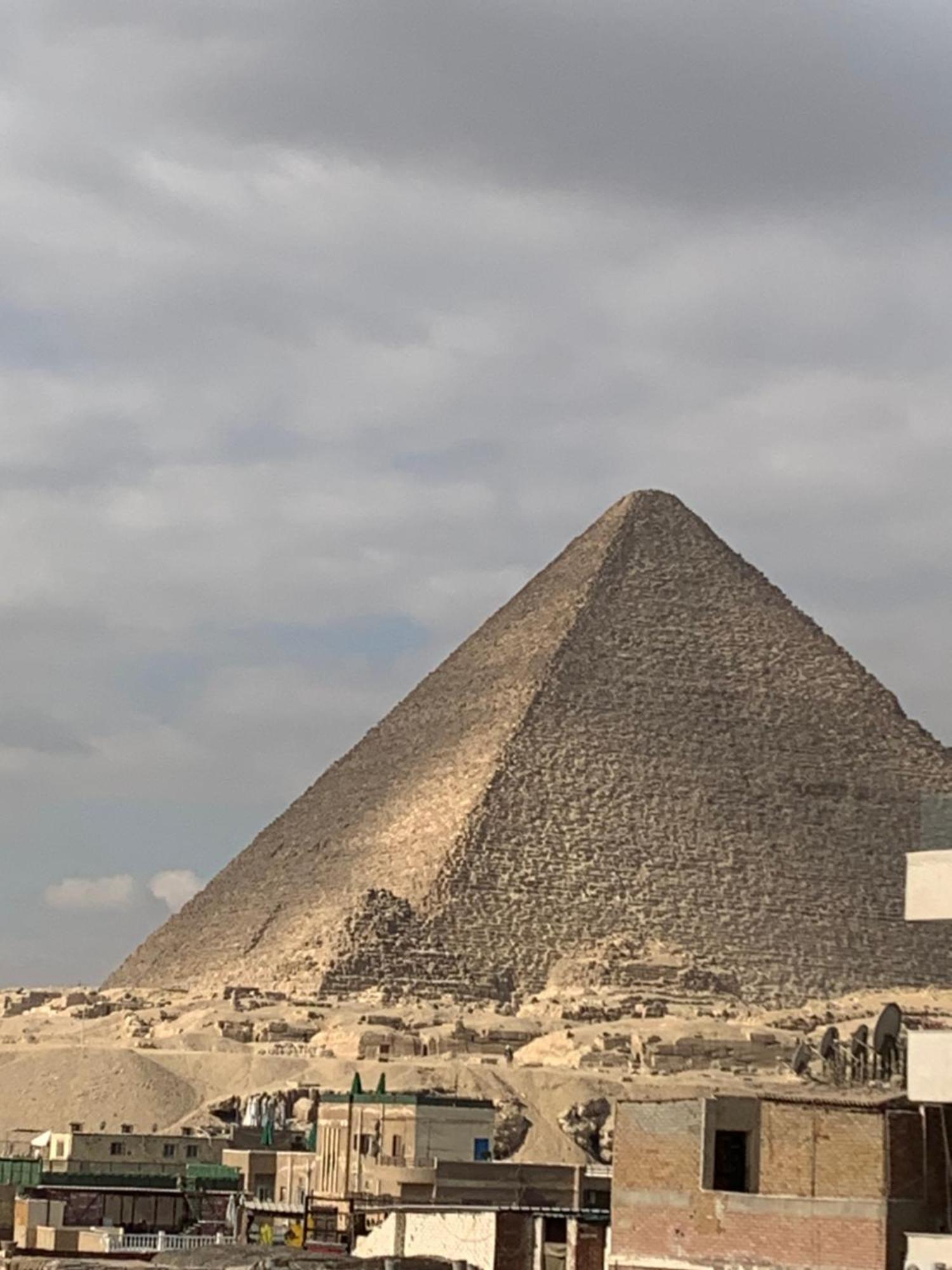 Abo Stait - Pyramid View Homestay Kafret el-Gabal Kültér fotó